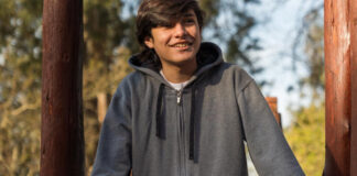 Découvrez les tendances mode ado garçon à suivre pour la rentrée scolaire 2025