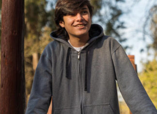 Découvrez les tendances mode ado garçon à suivre pour la rentrée scolaire 2025