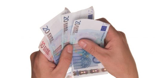 Pourquoi opter pour l’externalisation de votre paie ? Pourquoi opter pour l’externalisation de votre paie ?