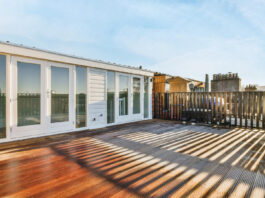 Pourquoi opter pour un parquet de terrasse extérieure en bois ? 