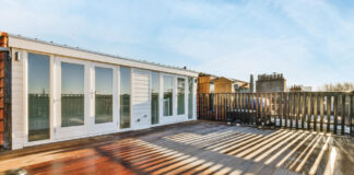 Pourquoi opter pour un parquet de terrasse extérieure en bois ? 
