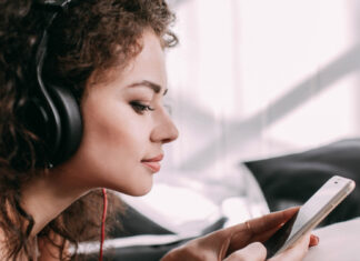 Qu'est-ce qu'une carte-cadeau dédiée à la musique en ligne ?