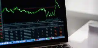 Qu'est-ce qu'une plateforme de trading ? 