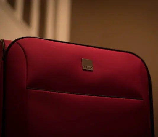 Où ranger ses valises dans un appartement ?