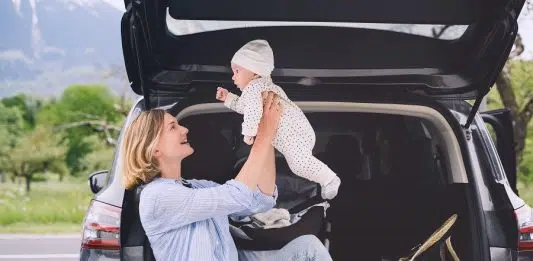 Les équipements indispensables quand vous vous déplacez avec vos enfants